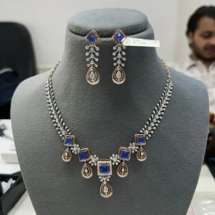 Princess-Cut Sapphire Station Riviera Suite
